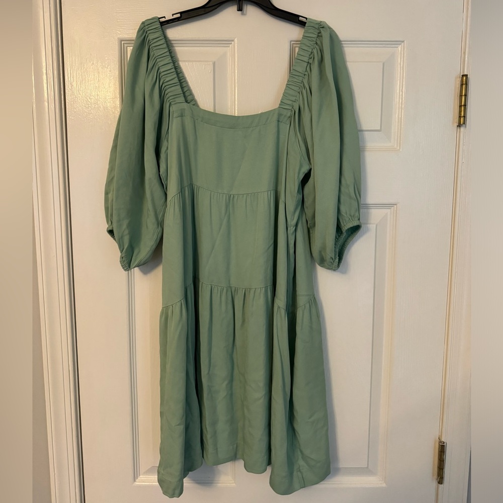 Green dress